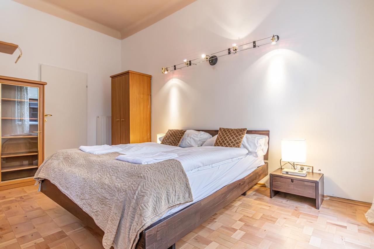 Peaceful Getaway 2br With Shared Spaces Apartament *